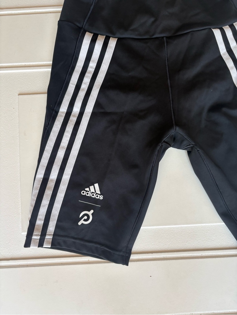 Adidas Peloton Bike Shorts Black/White Size Small - Picture 2 of 5
